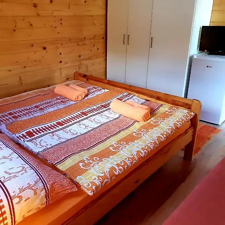 Socaland Glamping Kemp Bovec