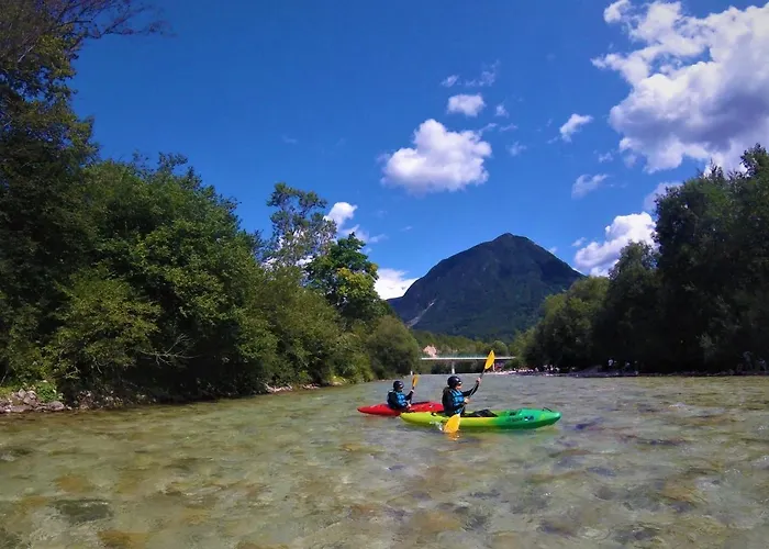 Socaland Glamping 캠프장 *