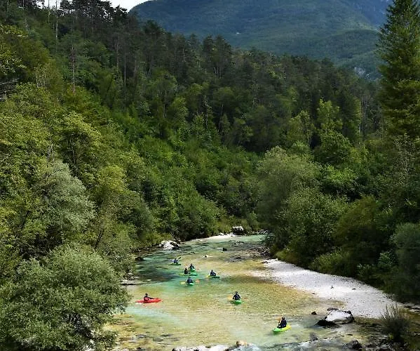 캠프장 Socaland Glamping 보베츠