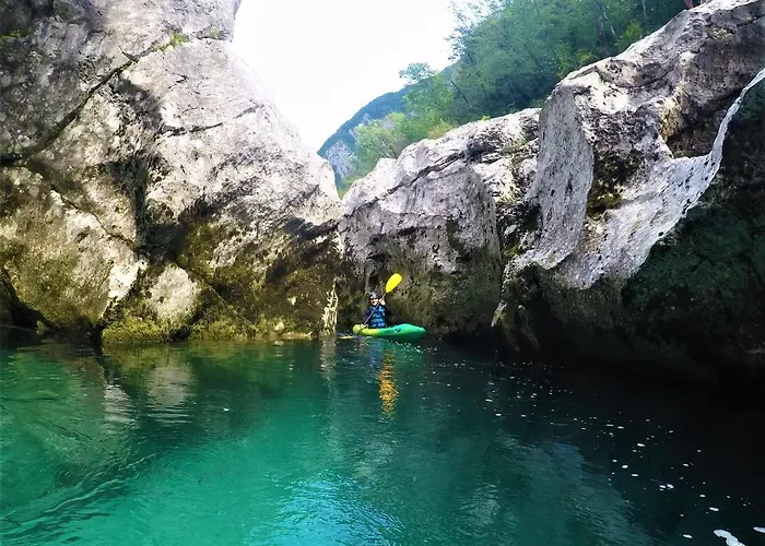 캠프장 Socaland Glamping 보베츠